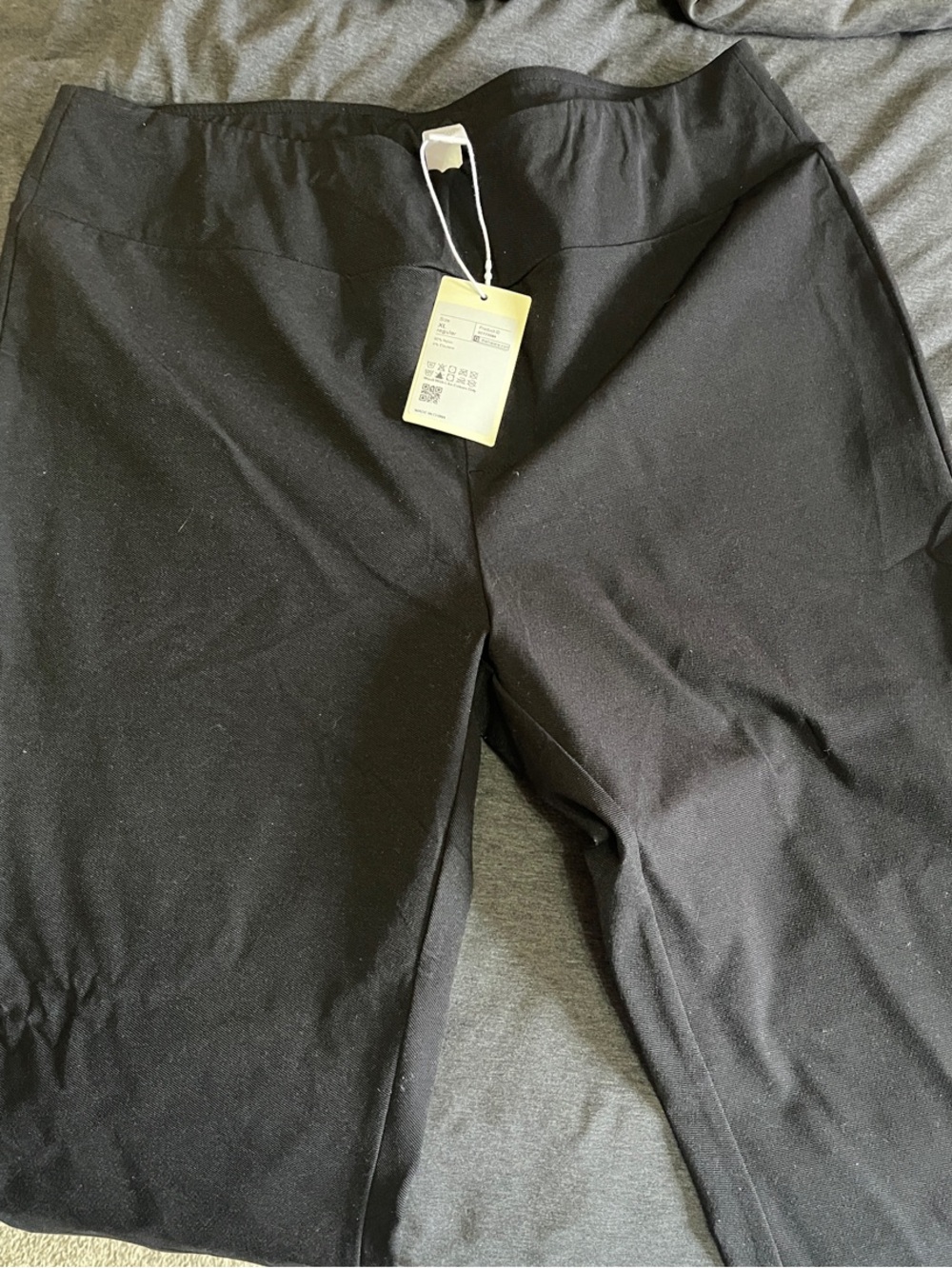 HALARA Black Straight Leg Pants